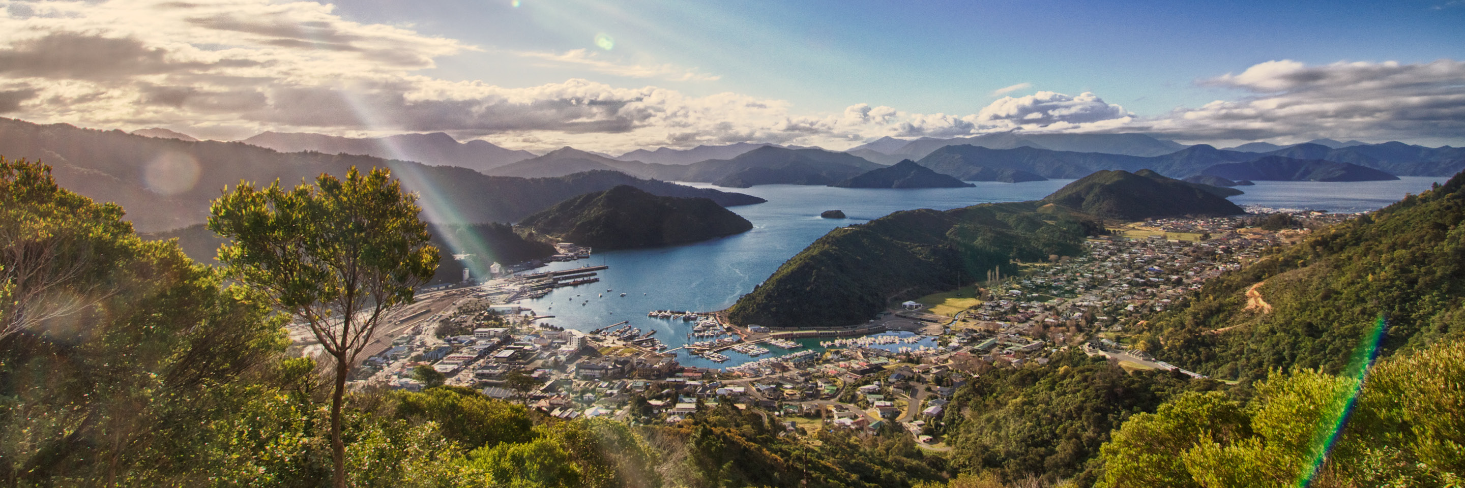 Treasures of New Zealand: Heritage, Vines, & Vistas with Fiji