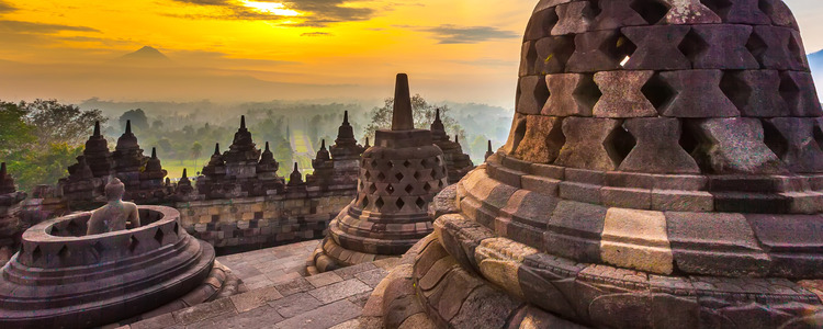 Gems of Indonesia: From Bali to Java with Singapore