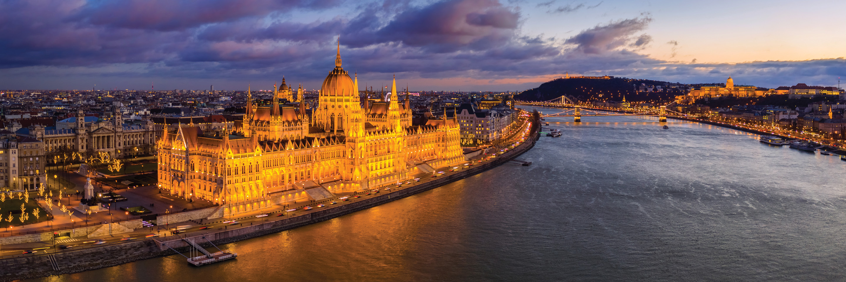 european-christmas-market-river-cruise-from-budapest-to-vienna