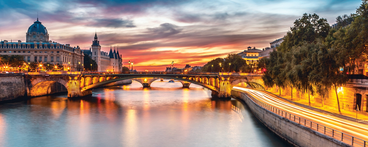 Tulip Time Cruise with 3 Nights in Paris