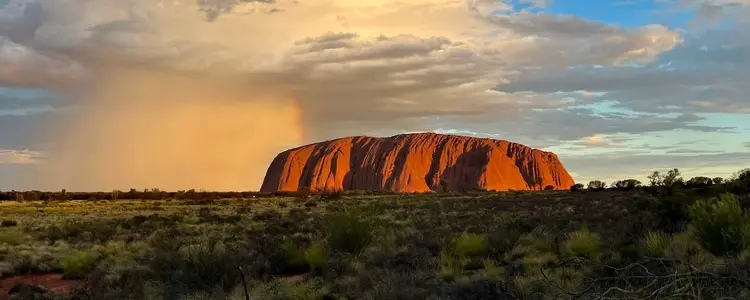 Classic Australia with Fiji & Uluru 