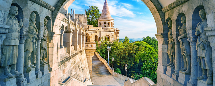 The Blue Danube Discovery with 2 Nights in Budapest & 2
  Nights in Prague