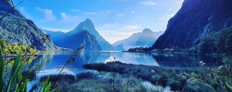 Classic New Zealand with Fiji and Sydney