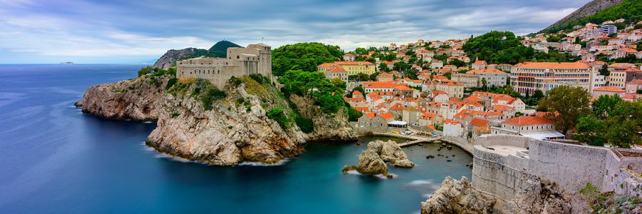 Avangard header Dubrovnik Croatia