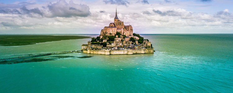 Active & Discovery on the  Seine with 1 Night in Saint-Malo & 1 Night in Mont St. Michel  (Southbound)