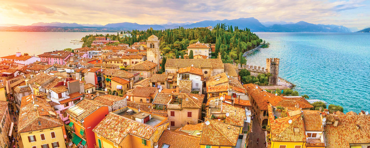 The Magic of the Italian Lakes