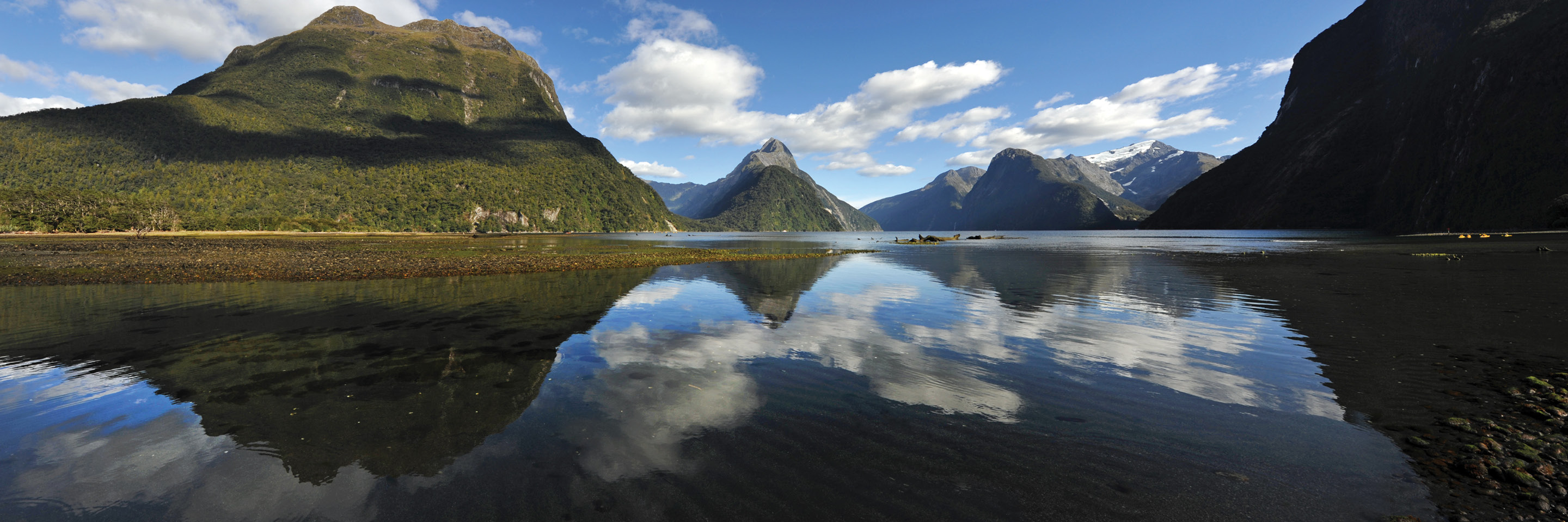 Independent Naturally New Zealand Globus® New Zealand Vacation Package