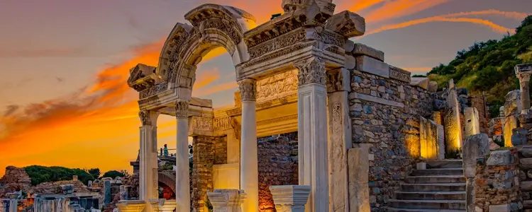 Turkish Escape plus Dubai and Desert Days 7-Night Cruise