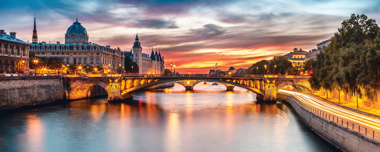 Tulip Time Cruise with 3 Nights in Paris
