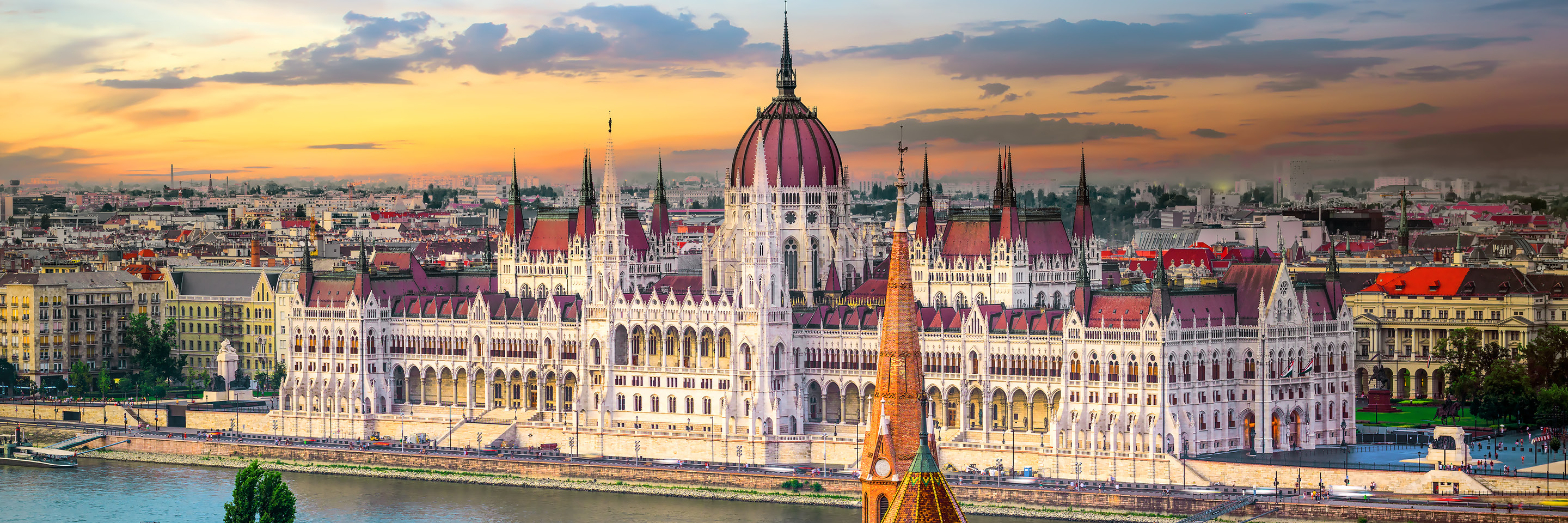 Hungary_listings_header.jpg