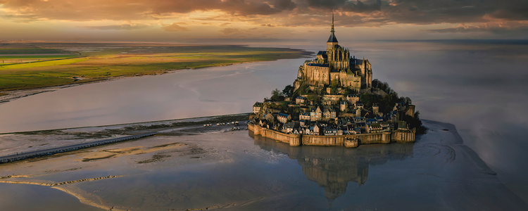 Active & Discovery on the Seine with 1 Night in Mont St.  Michel & 1 Night in Saint-Malo (Northbound)